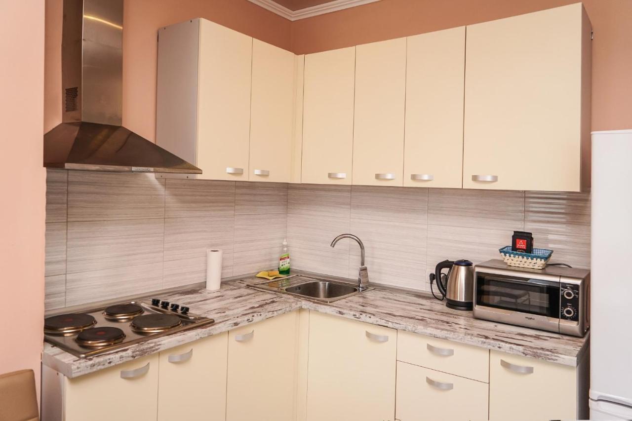 קייב Cozy Apartment In A New Building Close To The Downtown מראה חיצוני תמונה