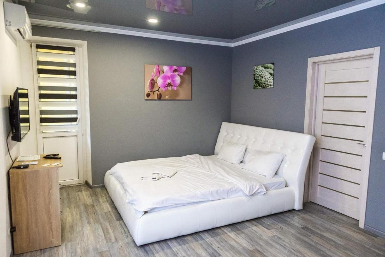 קייב Cozy Apartment In A New Building Close To The Downtown מראה חיצוני תמונה